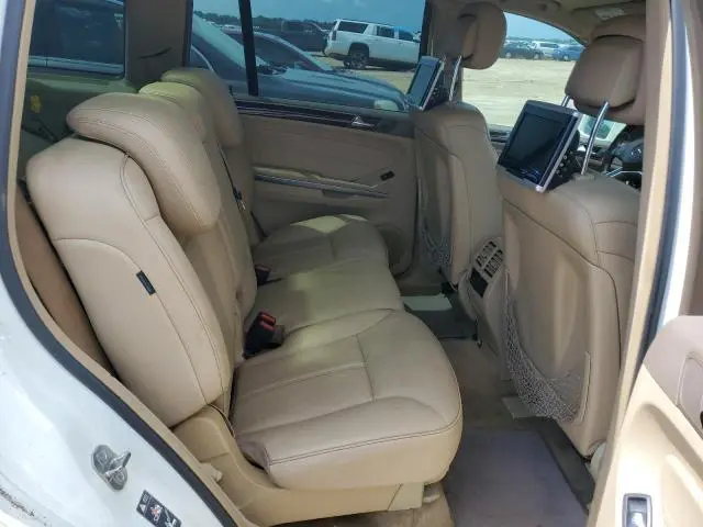 2011 MERCEDES-BENZ GL 350 BLUETEC  