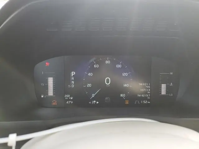 2019 VOLVO XC90 T5 MOMENTUM  