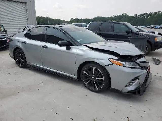 2020 TOYOTA CAMRY XSE  