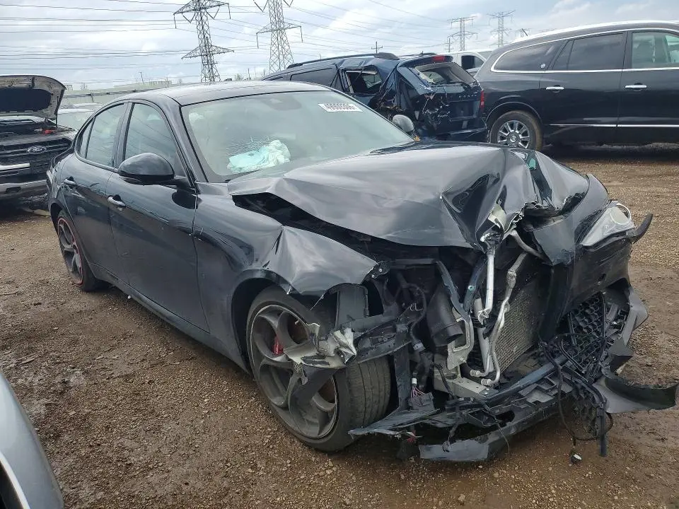 2019 ALFA ROMEO GIULIA TI  