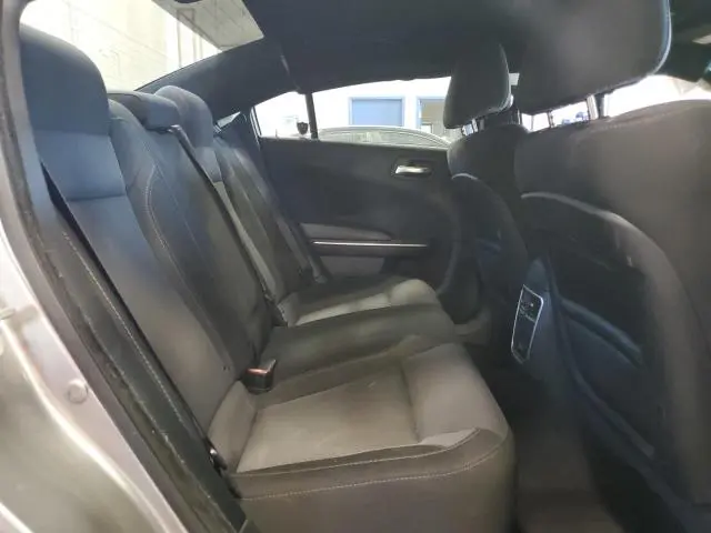2017 DODGE CHARGER SXT  