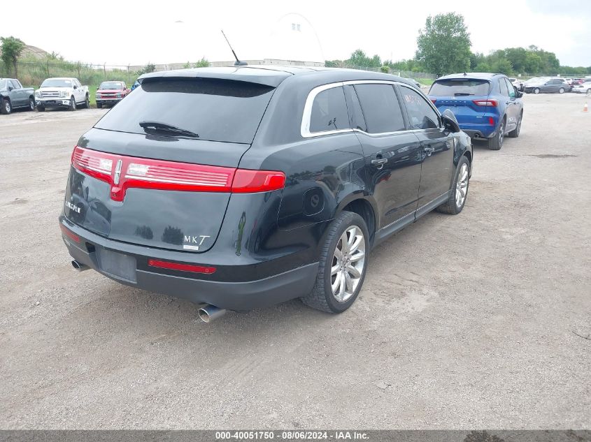 2010 LINCOLN MKT  