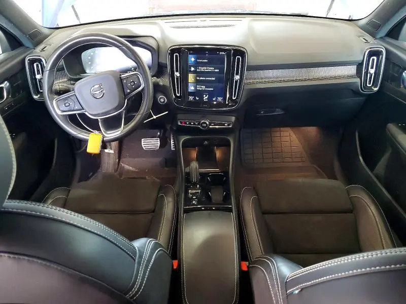2021 VOLVO XC40 T5 R-DESIGN  