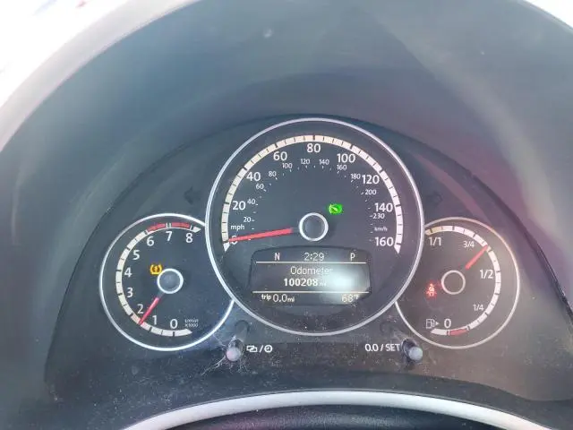 2013 VOLKSWAGEN BEETLE   