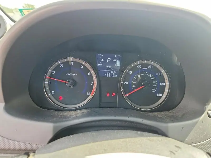 2015 HYUNDAI ACCENT GLS  