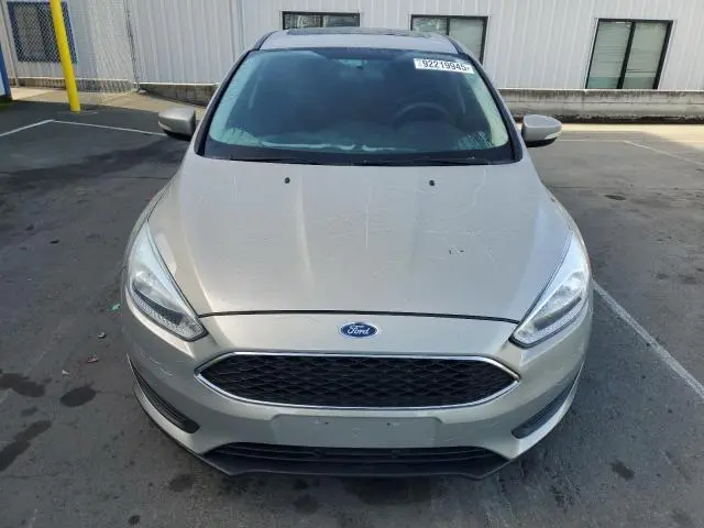 2015 FORD FOCUS SE  