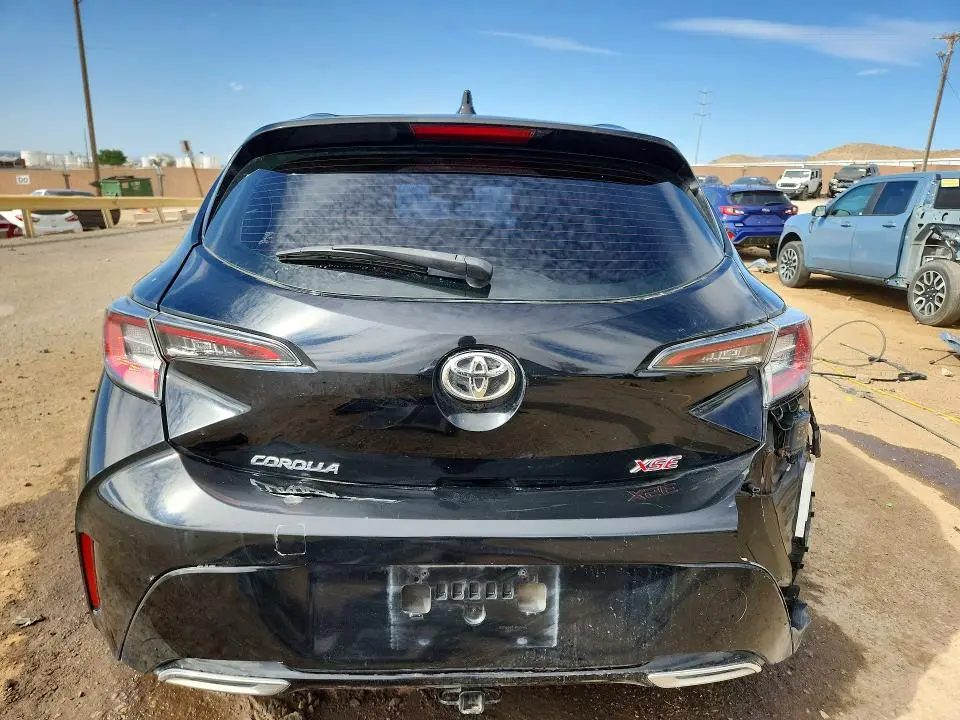2021 TOYOTA COROLLA XSE  