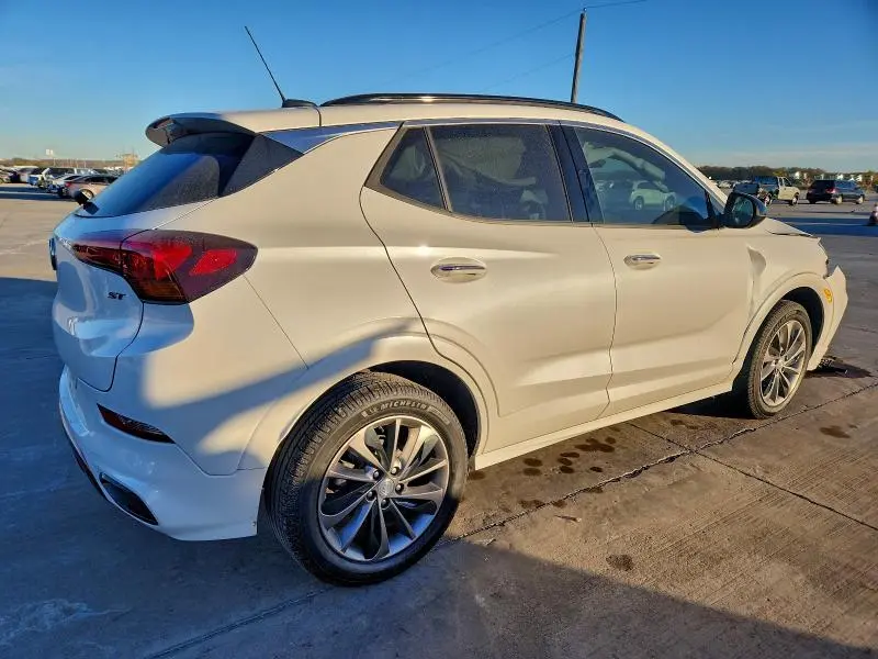 2020 BUICK ENCORE GX ESSENCE  