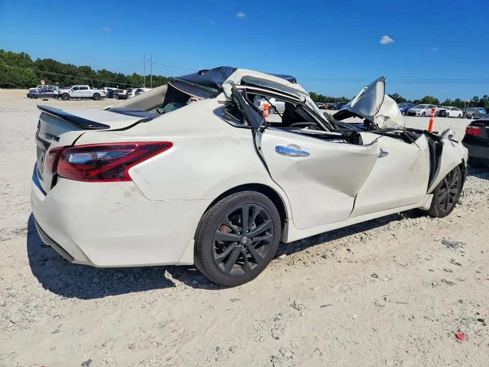 2018 NISSAN ALTIMA 2.5 SR  