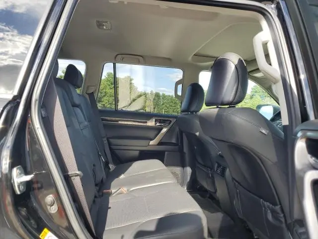 2016 LEXUS GX 460  