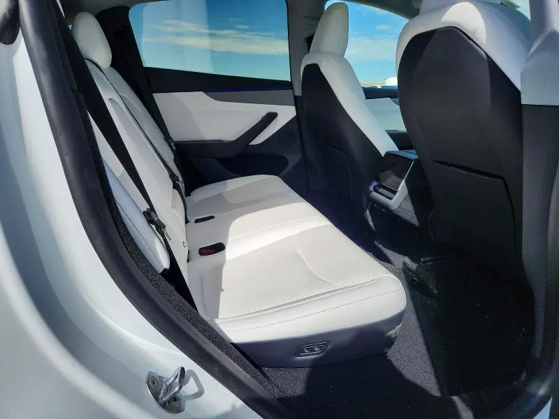 2026 TESLA MODEL Y   