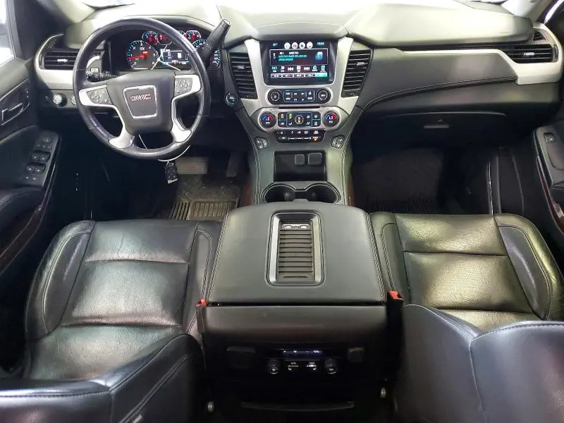 2017 GMC YUKON SLT  