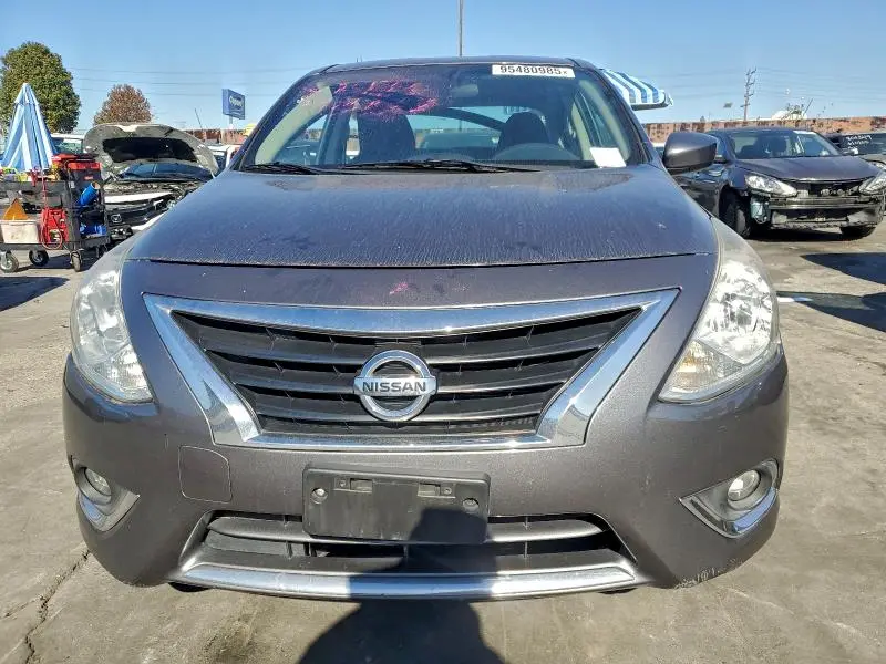 2018 NISSAN VERSA S  