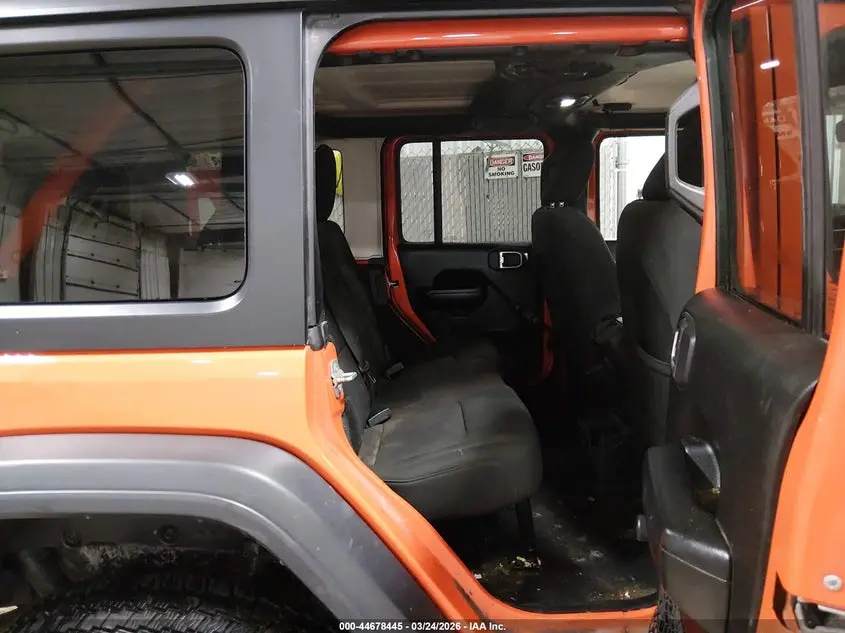 2018 JEEP WRANGLER UNLIMITED SPORT 4X4