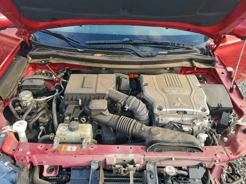 2018 MITSUBISHI OUTLANDER SE  