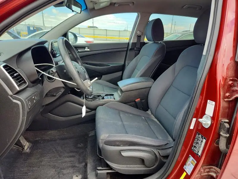 2019 HYUNDAI TUCSON SE  