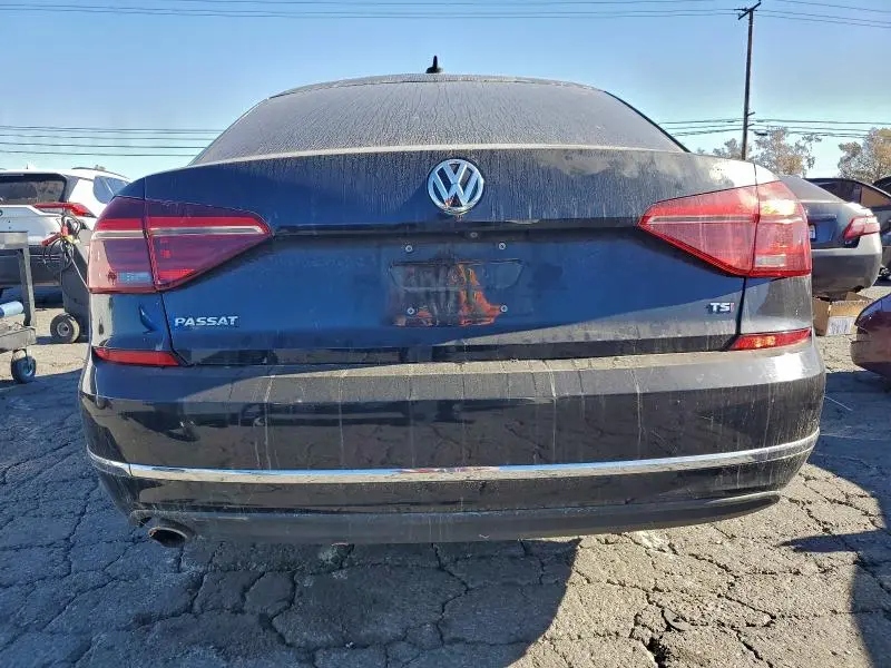 2018 VOLKSWAGEN PASSAT S  