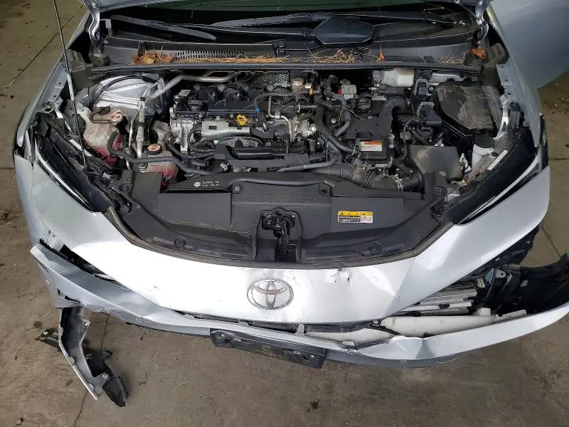 2023 TOYOTA PRIUS LE  