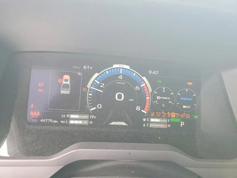 2022 TOYOTA TUNDRA PLATINUM HV  