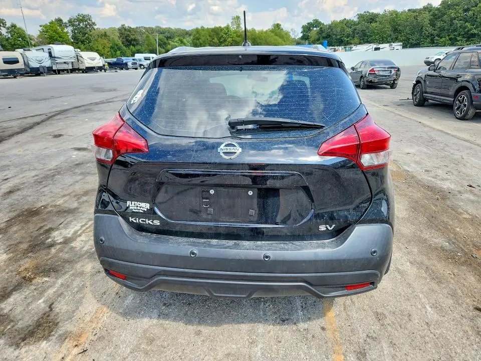 2020 NISSAN KICKS SV  