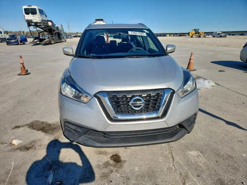 2019 NISSAN KICKS S  