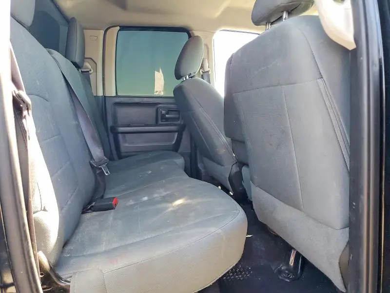 2015 RAM 1500 ST  