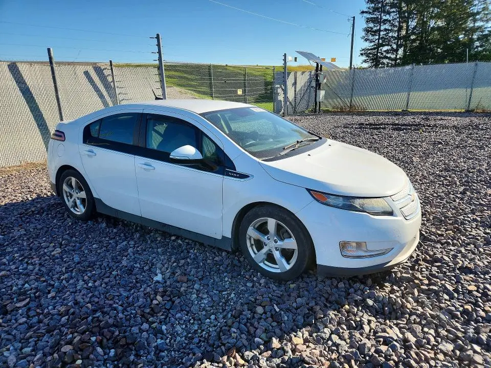 2013 CHEVROLET VOLT PREMIUM  