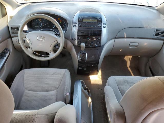 2010 TOYOTA SIENNA CE