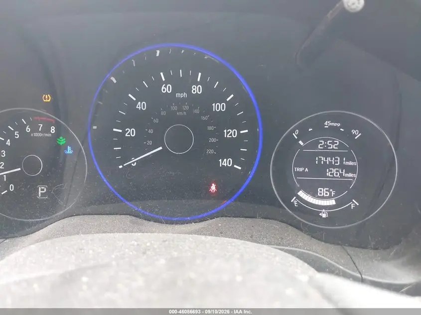 2017 HONDA HR-V LX