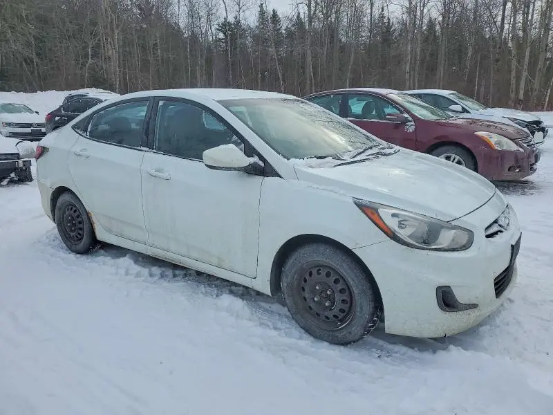 2012 HYUNDAI ACCENT GLS  