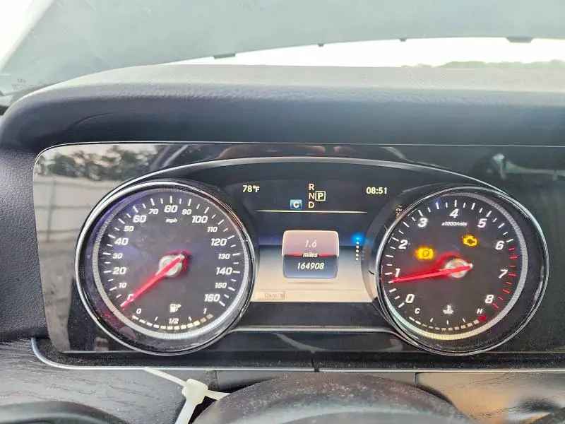 2018 MERCEDES-BENZ E 300  