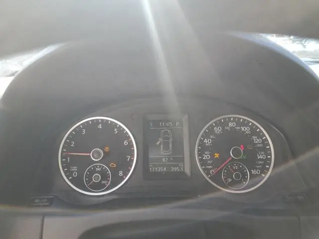 2014 VOLKSWAGEN TIGUAN S