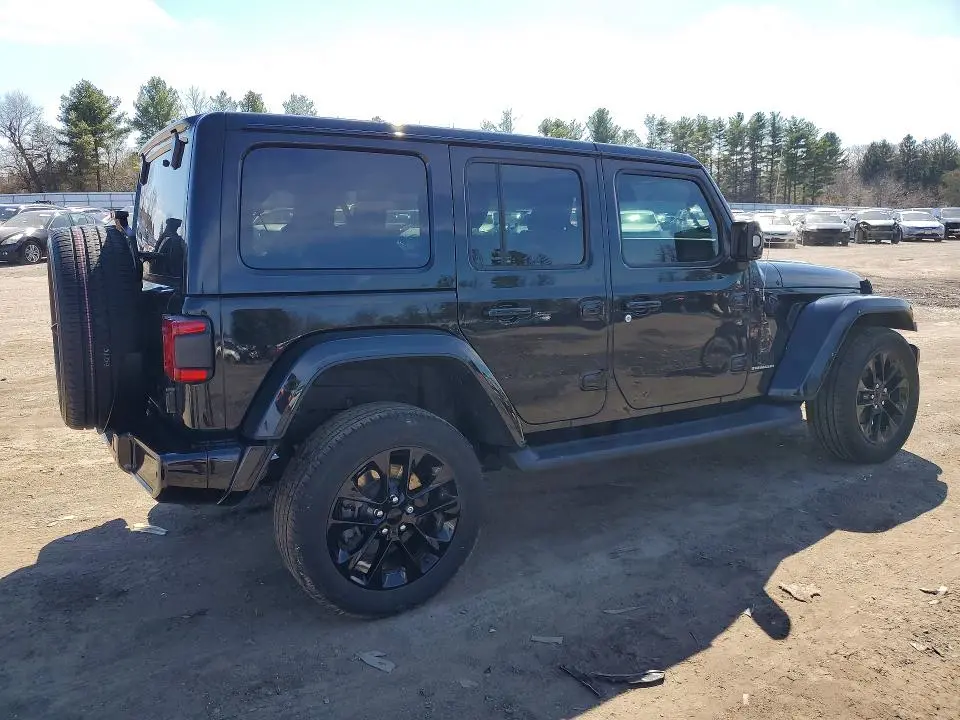 2023 JEEP WRANGLER SAHARA  