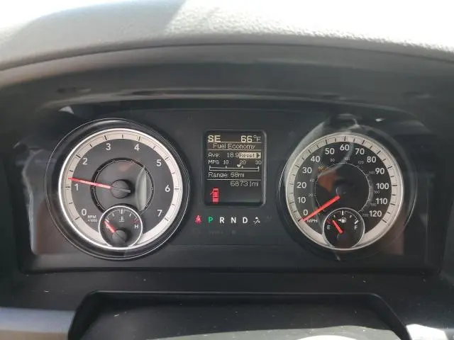 2017 RAM 1500 SLT  
