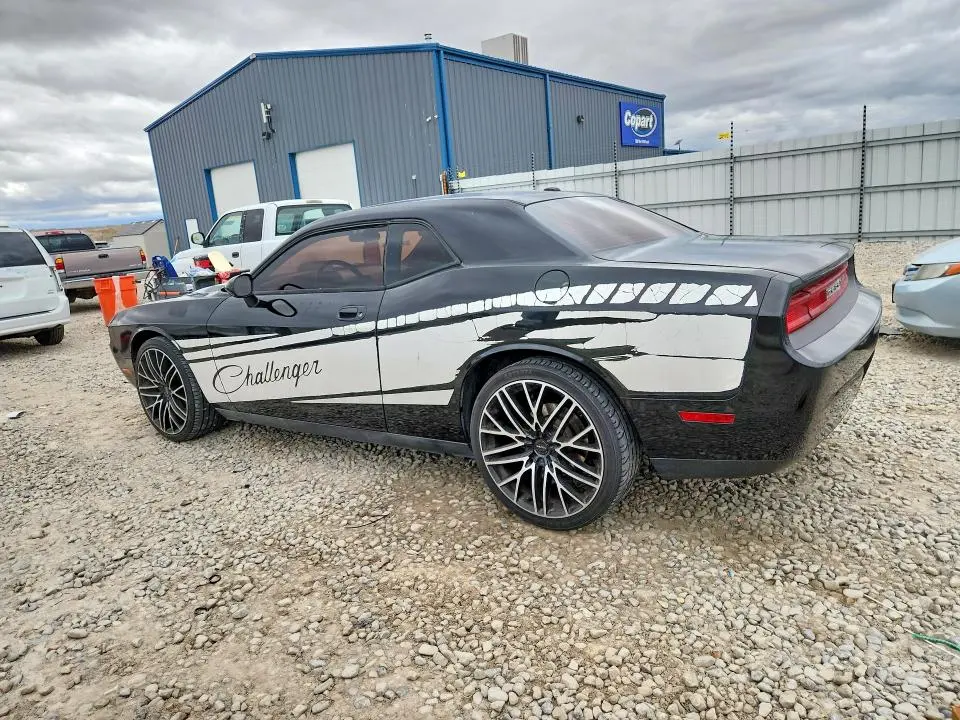 2010 DODGE CHALLENGER SE  