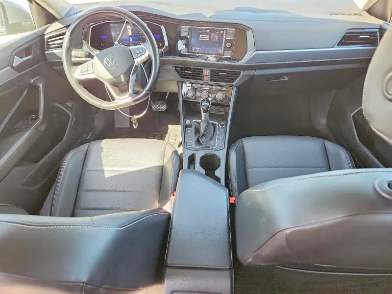 2022 VOLKSWAGEN JETTA SE  