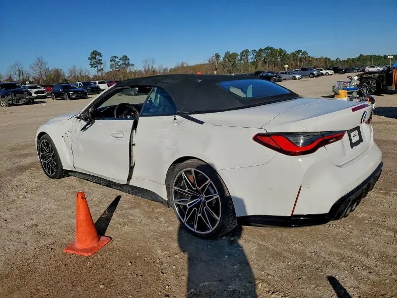 2022 BMW M4 COMPETITION  