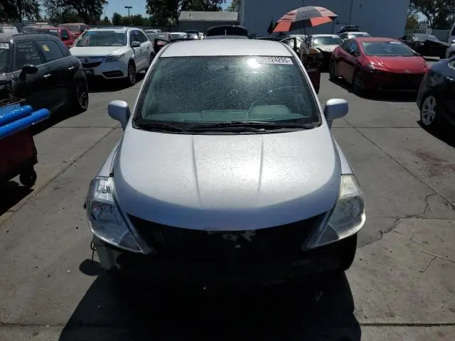 2011 NISSAN VERSA S  