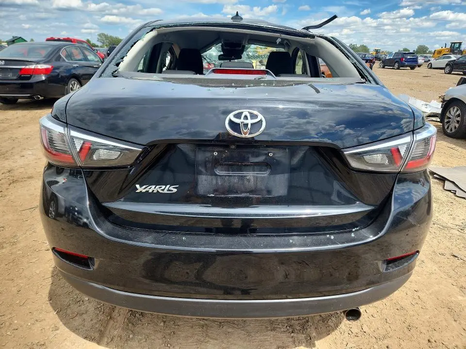 2019 TOYOTA YARIS L  