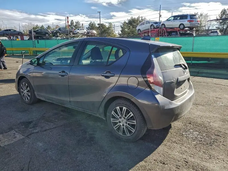 2015 TOYOTA PRIUS C   