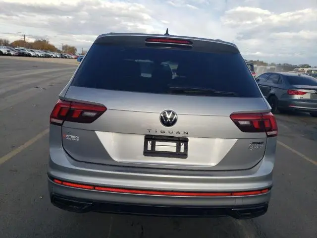 2022 VOLKSWAGEN TIGUAN SE R-LINE BLACK  