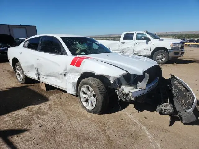 2014 DODGE CHARGER SE  