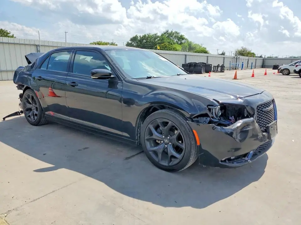 2021 CHRYSLER 300 S  