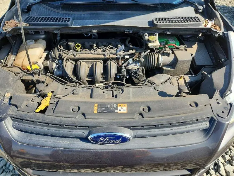 2016 FORD ESCAPE S  