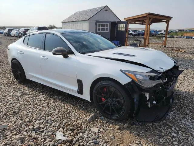 2021 KIA STINGER GT2  