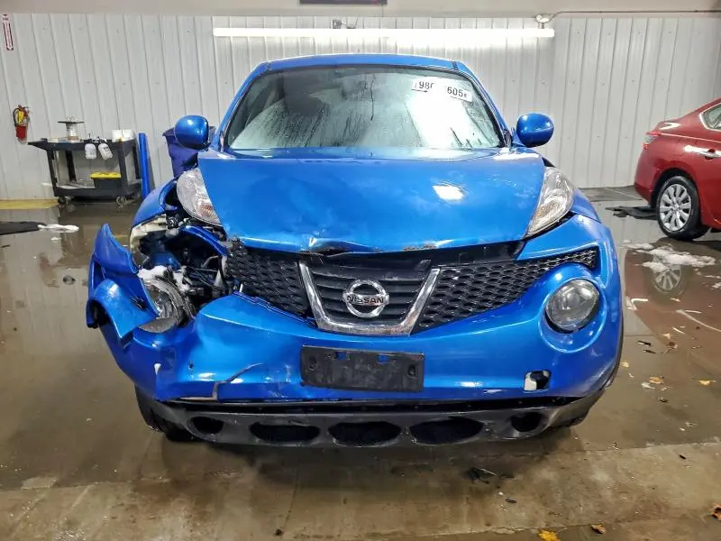 2011 NISSAN JUKE S  