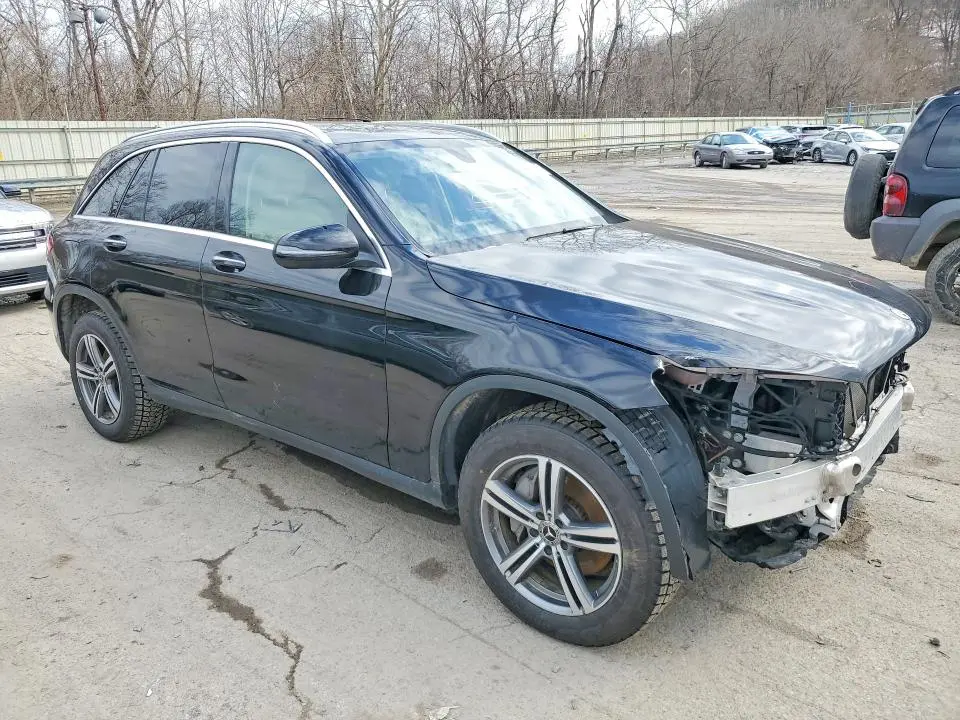 2020 MERCEDES-BENZ GLC 300 4MATIC  