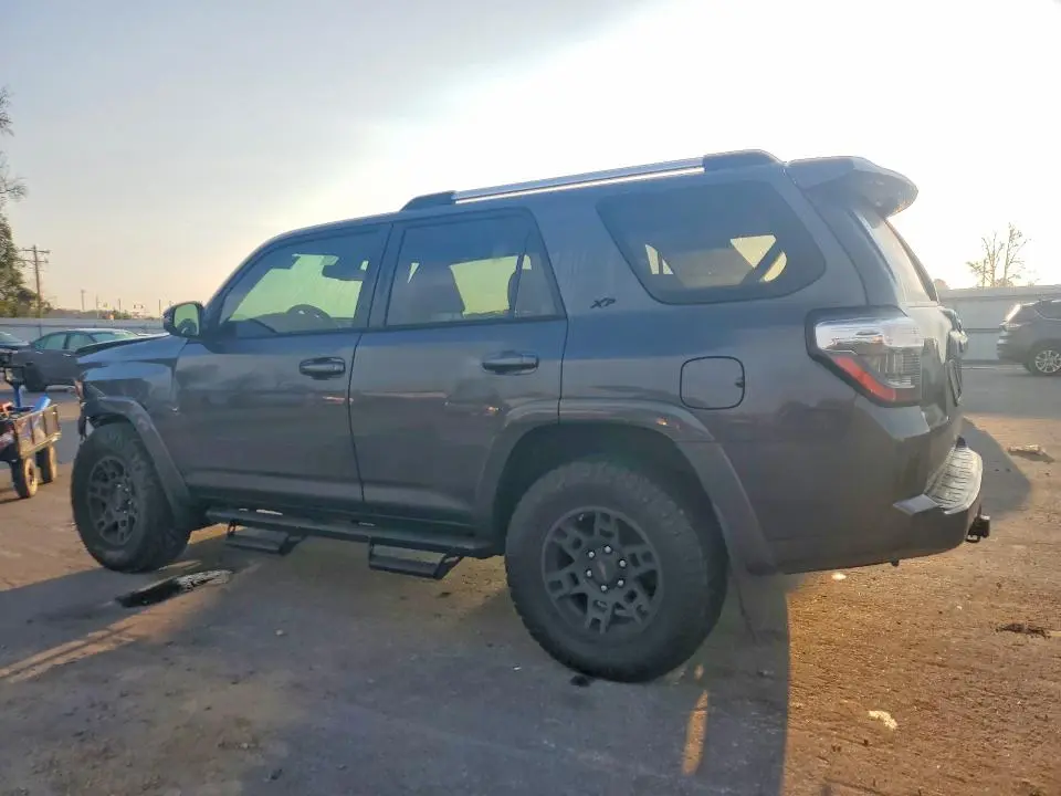 2023 TOYOTA 4RUNNER SR5 PREMIUM  