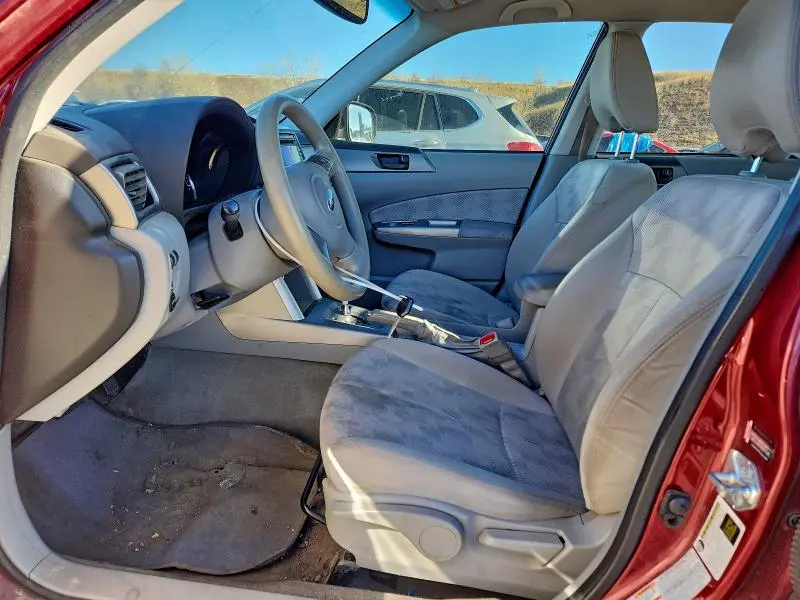 2010 SUBARU FORESTER XS  