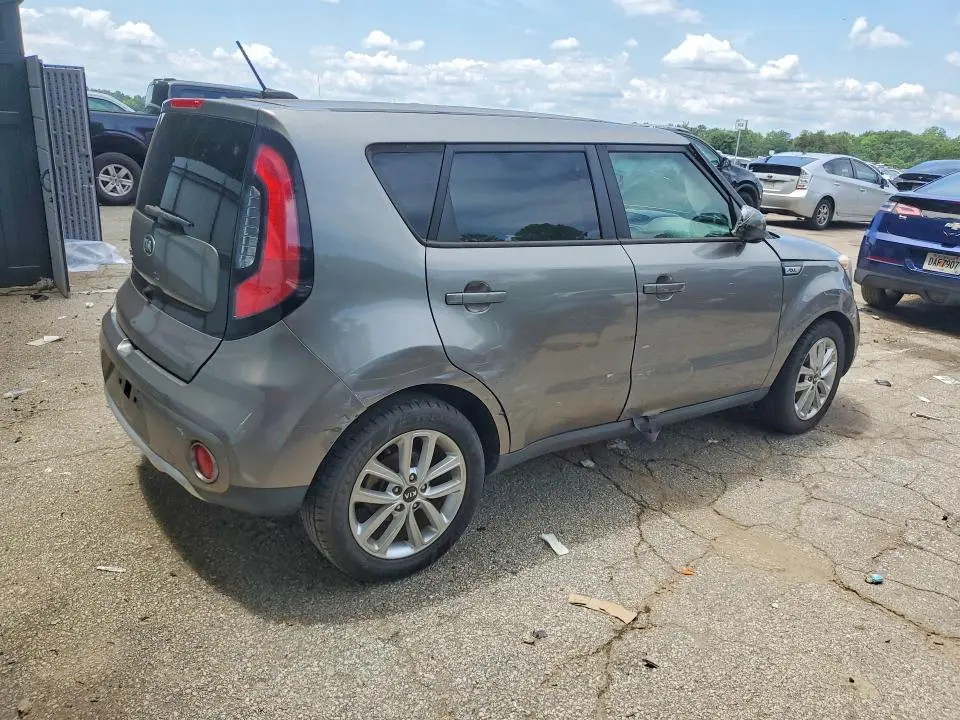 2017 KIA SOUL +  